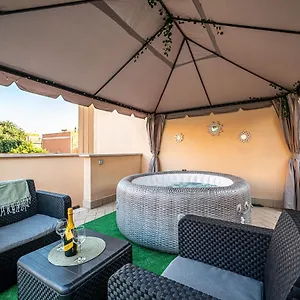 https://casa-effe.it-romehotels.com