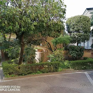 Giardino Degli Aranci Frattamaggiore